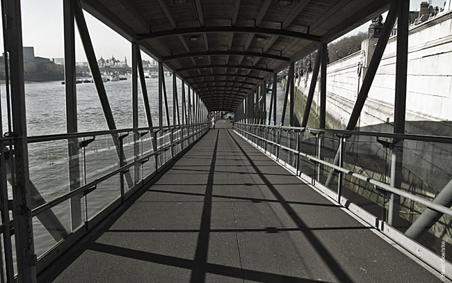 London Millennium Pier II