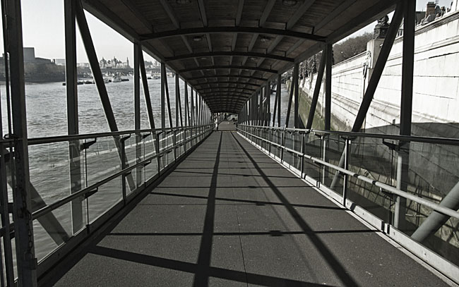 London Millennium Pier II